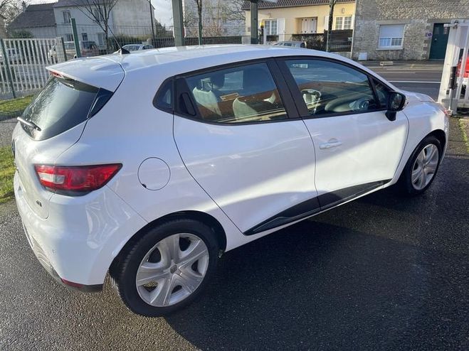 Renault Clio IV 1.5 DCI 75CH BUSINESS ECO� 90G  de 2014