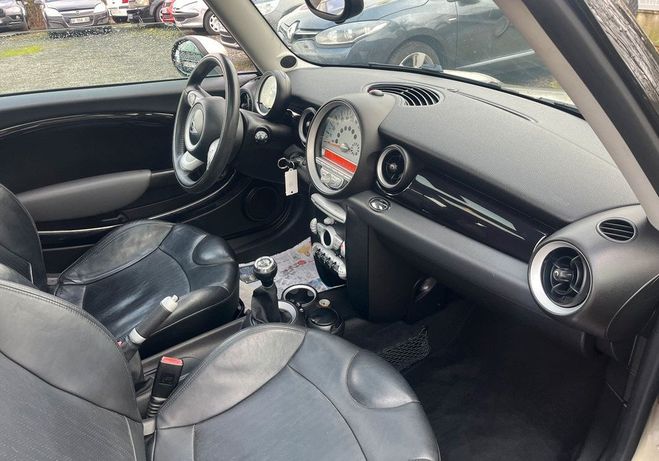 Mini Clubman Cooper 1.6i 120CV en bon �tat g�n�rale Dor� de 2008