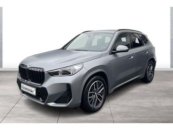  Voir d&eacute;tails -BMW X1 xDrive 23i - BV DKG Palettes U11 M Sport &agrave; Ozoir-la-Ferri�re (77)
