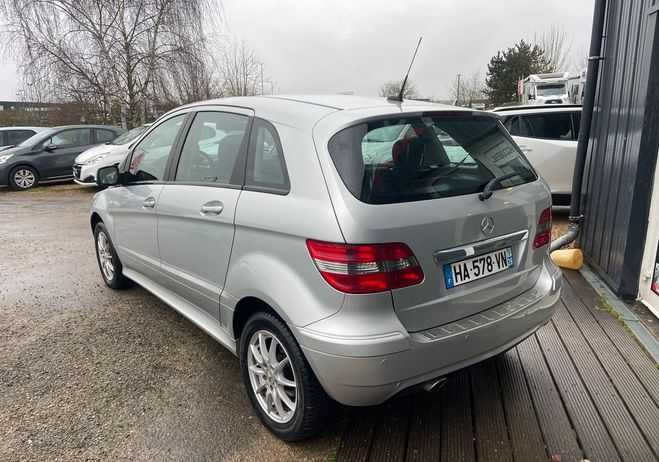 Mercedes Classe B B180 2.0i 116CH DESIGN BVA Gris de 2009