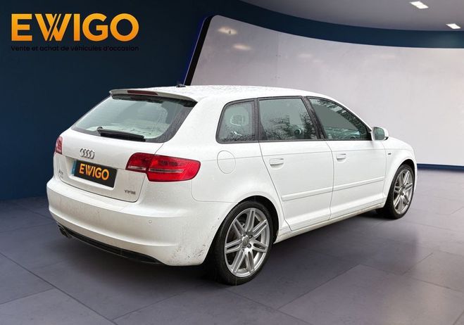 Audi A3 Sportback 1.4 tfsi 125 s-line Blanc de 2012