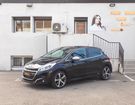 Peugeot 208 generation-i 1.2 110 cv feline &agrave; N�mes (30)