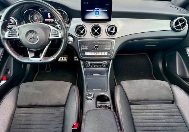 Mercedes Classe GLA Classe 1.6 180 122ch fascination 7g-dct  Blanc de 2018