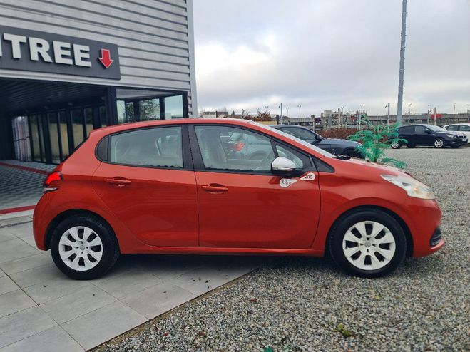 Peugeot 208 1.0L 68 CV * PACK Like * REPRISE POSSIBL Orange de 2016