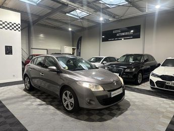  Voir d&eacute;tails -Renault Megane III Hatchback 1.5 dCi FAP 110 cv DYNAMIQ &agrave; Chanceaux-sur-Choisille (37)