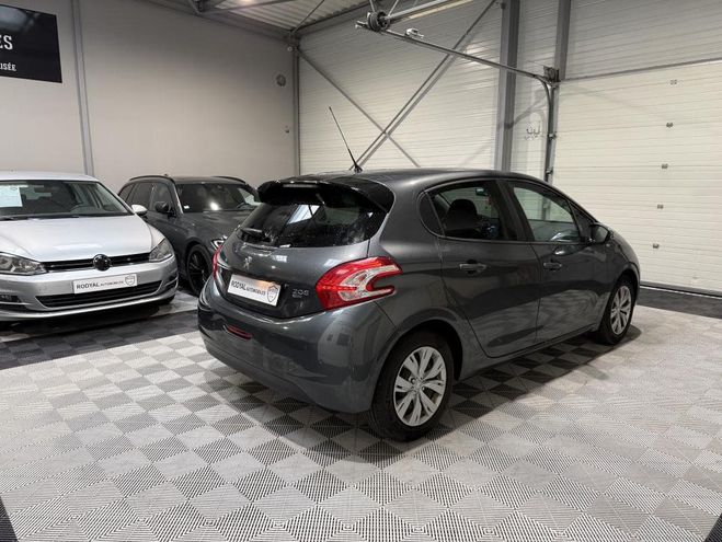 Peugeot 208 1.6 e-HDi Style 5p  de 2015