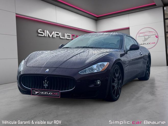 Maserati Gran Turismo 4.2 V8 405 A Bordeau de 2009