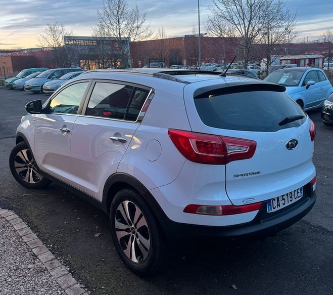 Kia Sportage 2.0 CRDi 136ch Premium 4x4 TOIT OUVRANT  Blanc de 2012