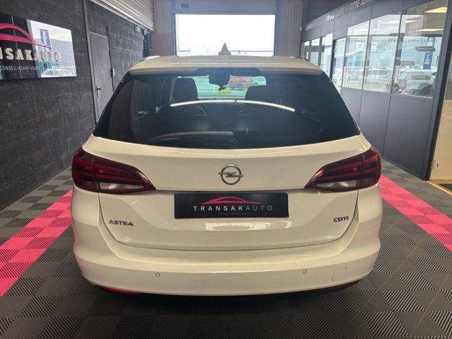 Opel Astra SPORTS TOURER 1.6 CDTI 136 CV BVA6 Innov Blanc de 2017
