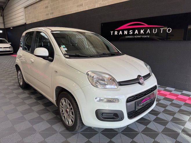 Fiat Panda 1.2 S/S Lounge 69 CV - DISTRIBUTION FAIT Blanc de 2018