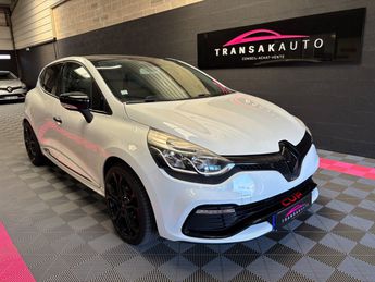  Voir d&eacute;tails -Renault Clio IV 4 RS CUP - 1.6 Turbo - 200 CV &agrave; Dieppe (76)