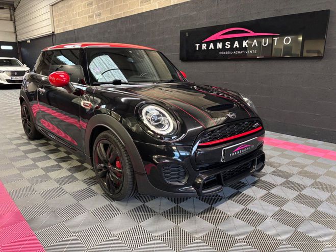 Cliquer pour voir la photo suivante Mini One JCW 2.0 231 CV - CarPlay - Harman Kardon Noir de 2018