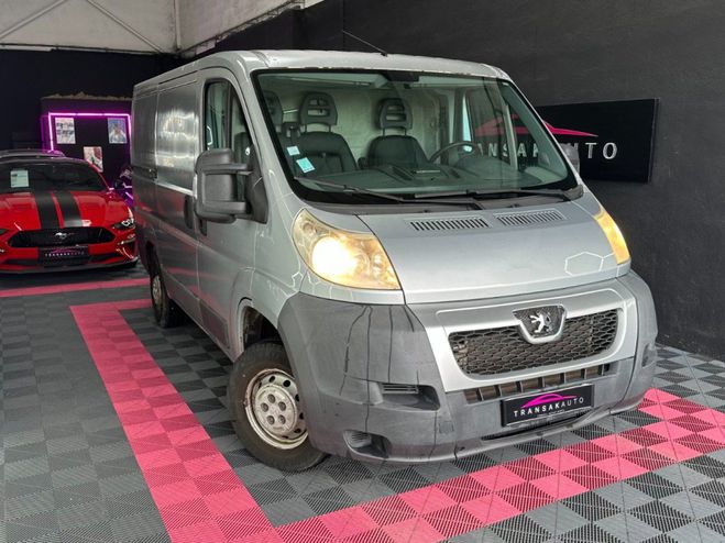 Peugeot Boxer FOURGON CONFORT L1H1 2.2 HDi 100 ch ~ Se Gris de 2010