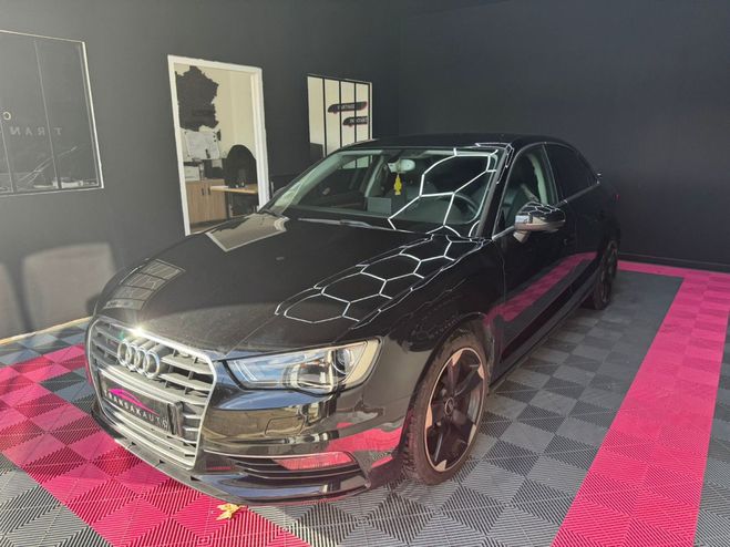 Audi A3 BERLINE 2.0 TDI 150 Ambition Luxe S tron Noir de 2015