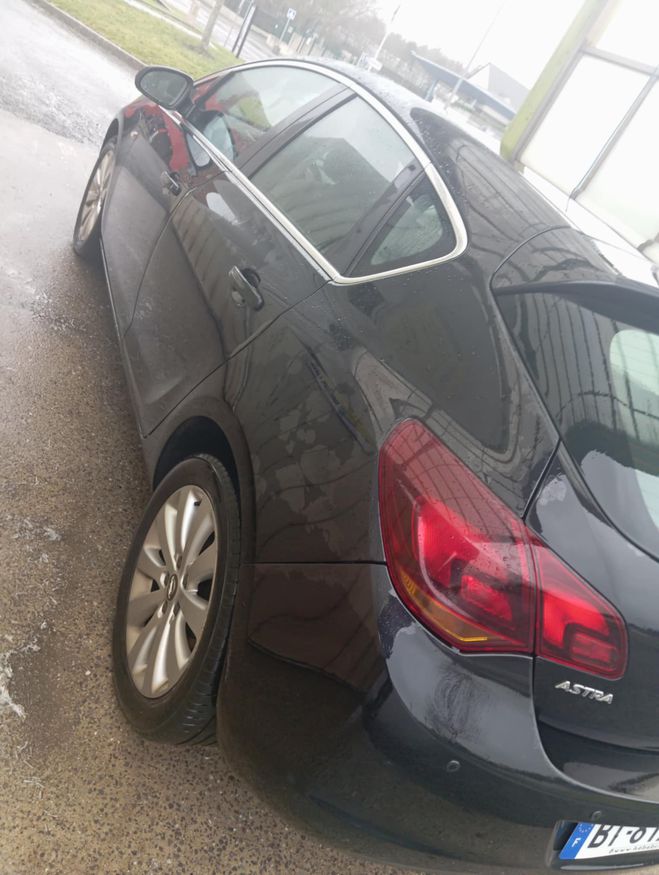 Opel Astra Fap Cosmo  de 2011