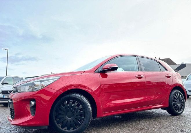 Cliquer pour voir la photo suivante Kia Rio 1.0 T-GDI 100CH ISG ACTIVE Rouge de 2017