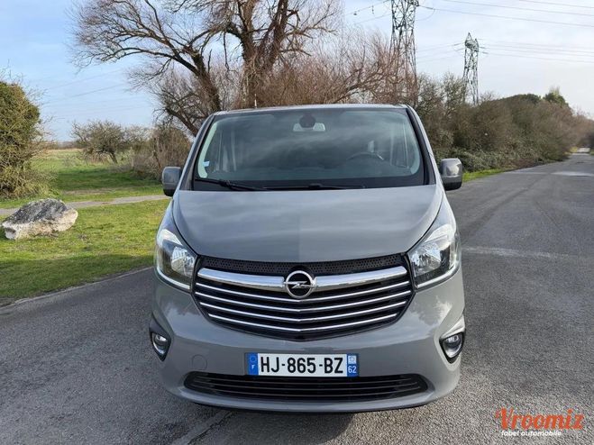 Opel Vivaro COMBI L1H1 1.6CDTI 120 CH 6PLACES PAS DE Gris de 2016
