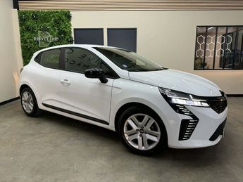  Voir d&eacute;tails -Renault Clio V TCe 90 2 places TVA RECUP &agrave; M�con (71)