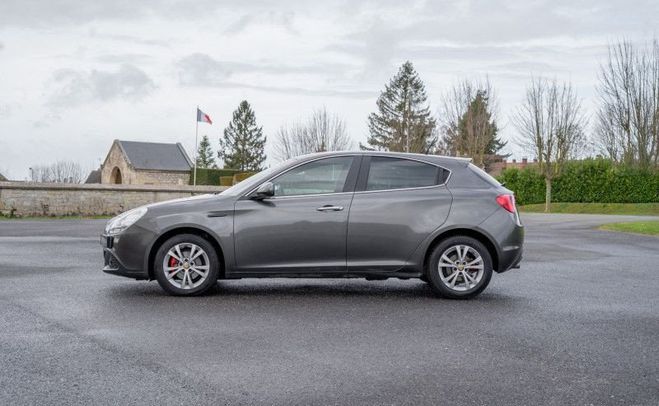 Alfa romeo Giulietta 1.6 JTDM 105CH DISTINCTIVE BUSINESS STOP Gris de 2013