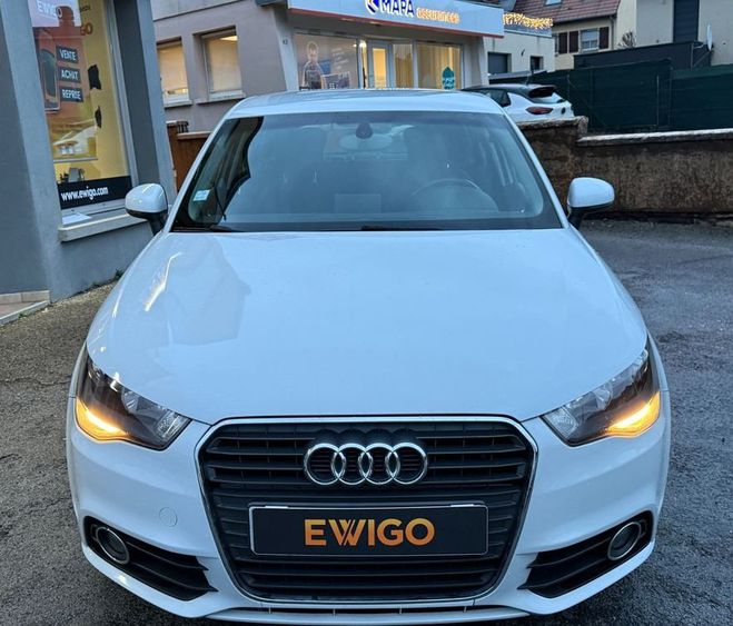 Audi A1 Sportback 1.4 tfsi 122 ambiente s-tronic Blanc de 2013