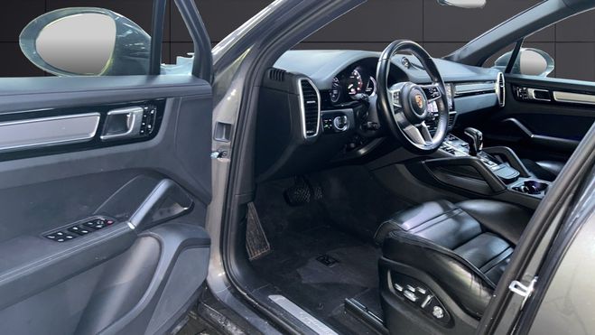 Porsche Cayenne (9YA) 3.0 462CH E-HYBRID Noir de 2018