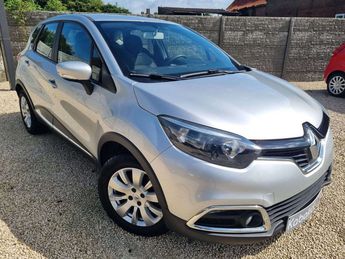 Voir d&eacute;tails -Renault Captur 1.5 dCi Energy Intens--CLIM--USB--GARANT &agrave; Cuesmes (70)
