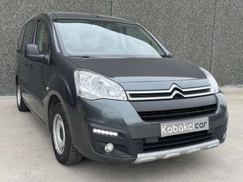  Voir d&eacute;tails -Citroen Berlingo 1.6hdi 99cv-AC-ATTACHE REMORQUE-GARANTIE &agrave; Cuesmes (70)