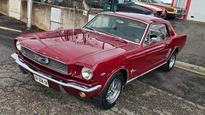 Ford Mustang V8 289 Burgundy de 1966