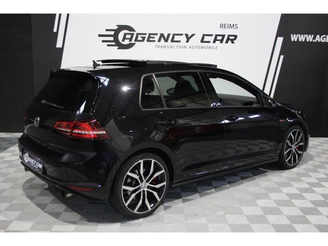Volkswagen Golf GTI 7 PERFORMANCE - toit ouvrant - Entre NOIR de 2015