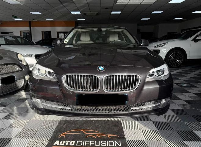 BMW Serie 5 Standard Gris de 2011
