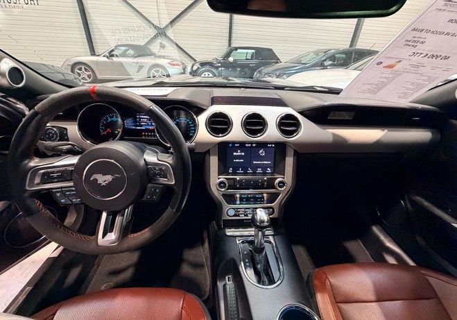 Ford Mustang Fastback GT 5.0 V8 421ch BVA6 Entretien  Gris de 2017