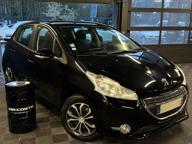 Peugeot 208 1.2 VTI 82 Cv 5 PORTES / 52 500 Kms CRIT Noir de 2013