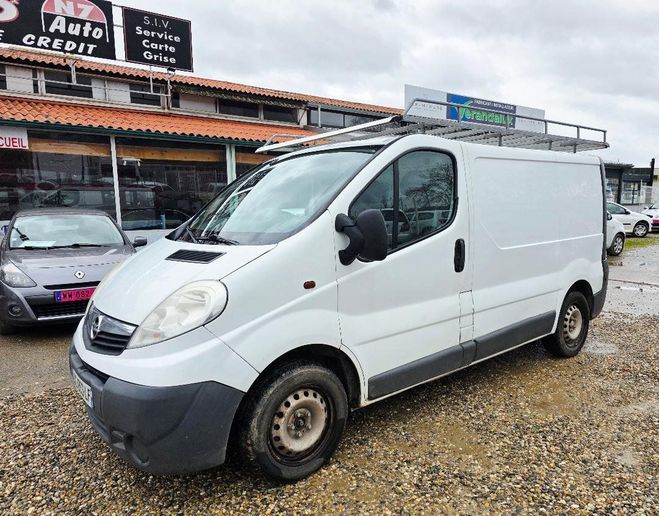 Opel Vivaro 2.0 CDTI 90 CT OK MOTEUR A CHAINE BOITE  Blanc de 2011