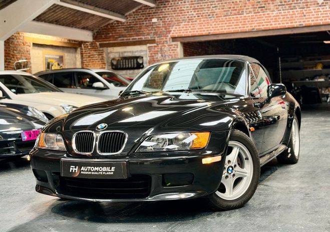 Cliquer pour voir la photo suivante BMW Z3 Roadster 2.0L 6 cylindre 150 ch Première Noir de 2000