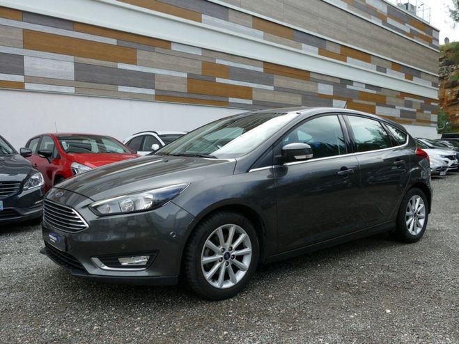 Ford Focus 1.0 ECOBOOST 125 Ch TITANIUM BVM6 Gris de 2018