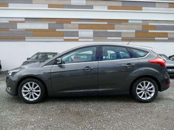 Ford Focus 1.0 ECOBOOST 125 Ch TITANIUM BVM6 Gris de 2018