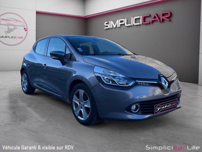 Cliquer pour voir la photo suivante Renault Clio IV TCe 90 Energy eco2 Dynamique Gris de 2012