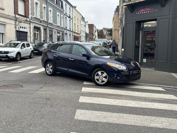  Voir d&eacute;tails -Renault Megane III BERLINE dCi 105 eco2 Dynamique / GPS &agrave; Cambrai (59)