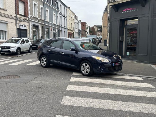 Renault Megane III BERLINE dCi 105 eco2 Dynamique / GPS Bleu de 2009