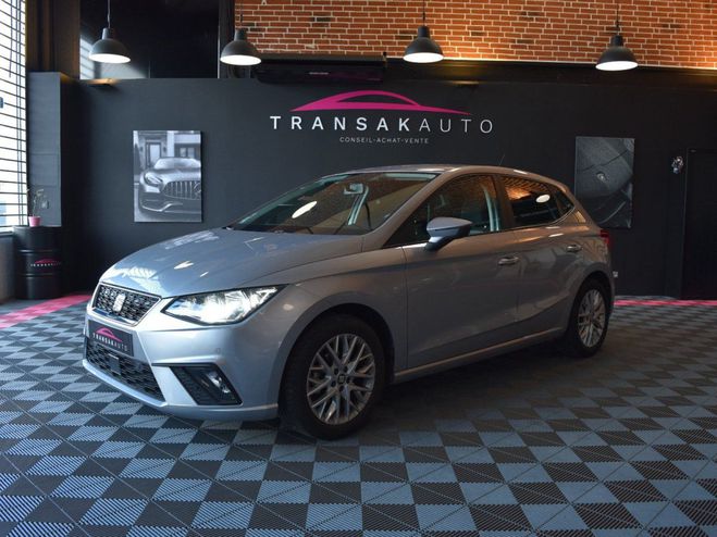 Cliquer pour voir la photo suivante Seat Ibiza 1.0 TSI 80 ch BVM5 Urban Gris de 2020