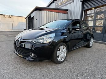  Voir d&eacute;tails -Renault Clio IV 1.5 DCI 90CH BUSINESS ECO� 90G &agrave; Moirans (38)