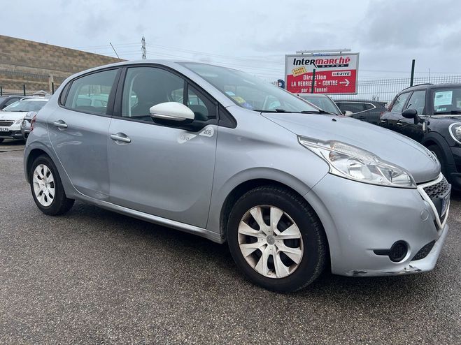 Peugeot 208 1.0 VTI 68 LIKE 5P BELLE 1 Gris de 2015