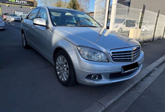 Cliquer pour voir la photo suivante Mercedes Classe C 220 CDI ELEGANCE 163 Ch de 2007