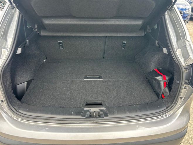 Nissan Qashqai II (2) 1.6 DIG-T 163 TEKNA RARE Gris de 2015