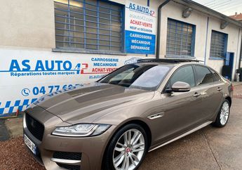  Voir d&eacute;tails -Jaguar XF 2.0d 180ch r-sport bva toit ouvrant &agrave;  Le Coteau (42)