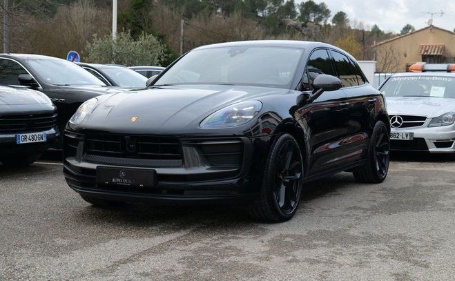 Porsche Macan t 2.0 265 ch full black jt 21 bose chron Noir de 2022