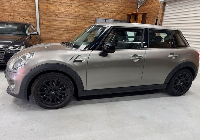 Mini Mini 5 portes III (F55) One D 95ch Shoreditch Gris de 2017