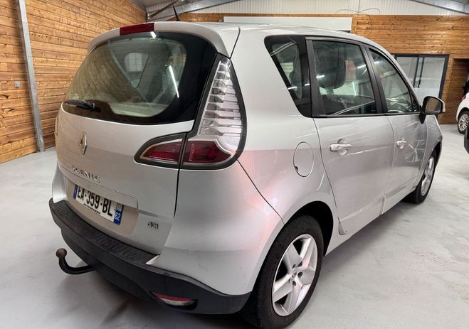 Renault Scenic III (J95) 1.5 dCi 95ch energy Life Euro6 Gris de 2016
