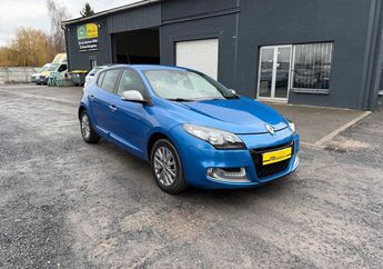  Voir d&eacute;tails -Renault Megane 1l5 DCi 110 chx ��Parfait �tat�� Premi�r &agrave; Douai (59)