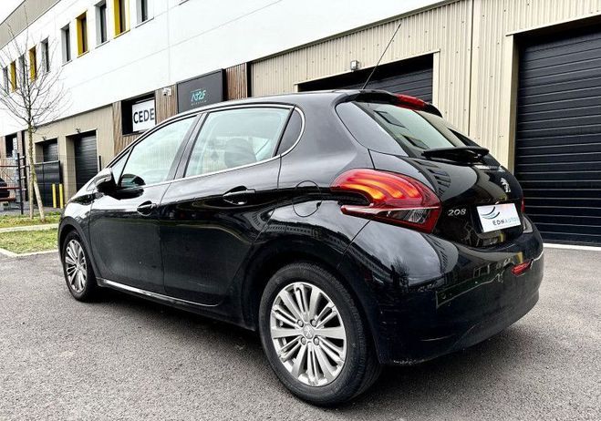 Peugeot 208 1.2 PURETECH 82 ALLURE   CARPLAY Noir de 2015